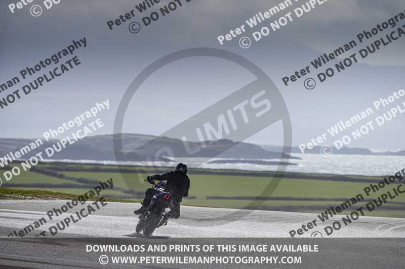 anglesey no limits trackday;anglesey photographs;anglesey trackday photographs;enduro digital images;event digital images;eventdigitalimages;no limits trackdays;peter wileman photography;racing digital images;trac mon;trackday digital images;trackday photos;ty croes
